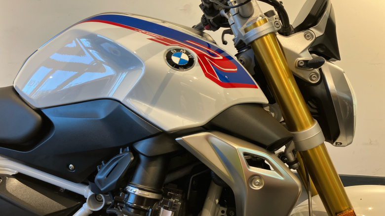 BMW R1250 R SE